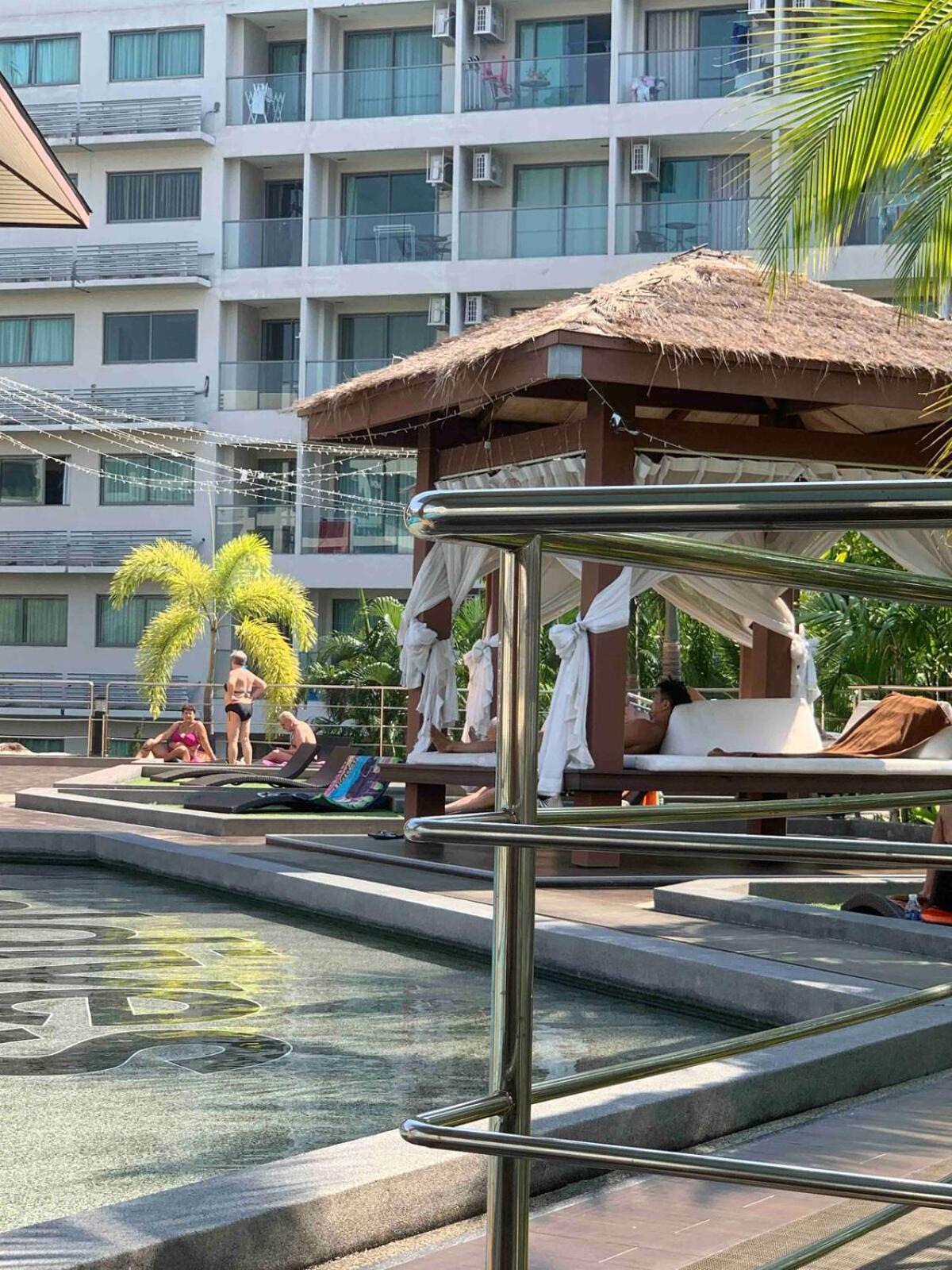 Laguna Beach Resort Maldives جومتين بيتش المظهر الخارجي الصورة